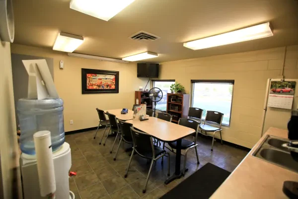 Garry's Automotive - photo 2