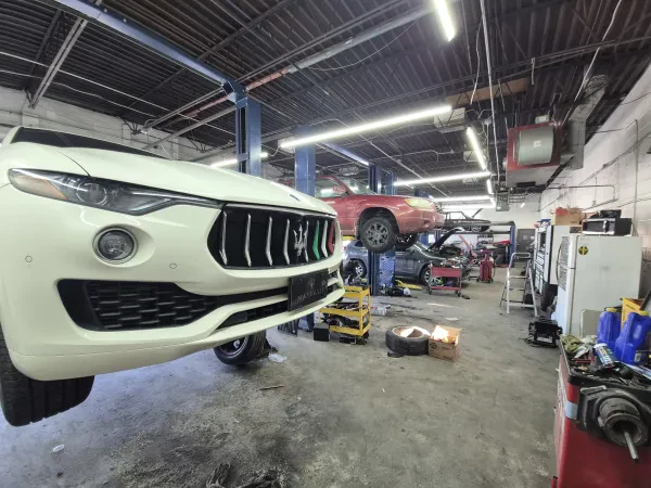 Evas Towing And Auto Repair LLC - photo 4