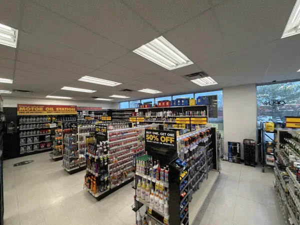 Advance Auto Parts - photo 4