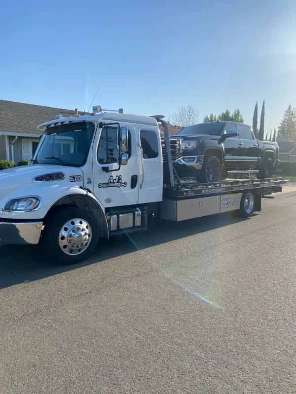 AJs Towing - photo 3