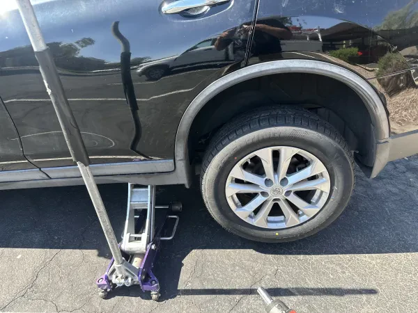 Zonum Mobile Battery & Roadside Service - photo 4