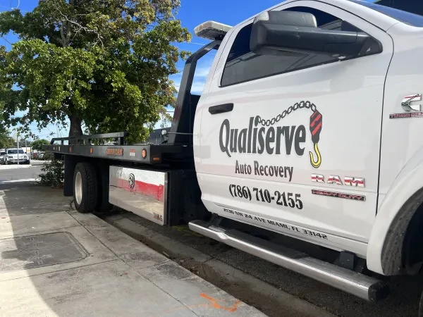 Qualiserve Auto Recovery and Towing - photo 3