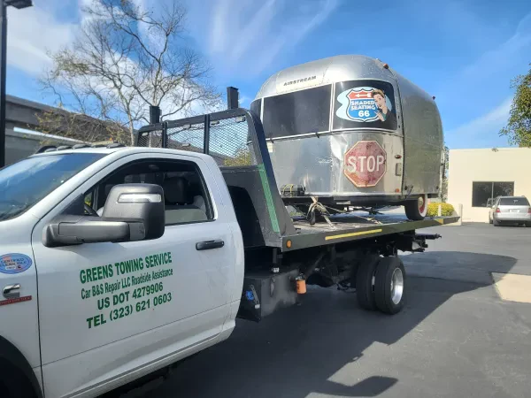 Greens Towing Service Car - photo 3