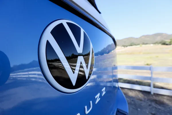 Volkswagen Thousand Oaks - photo 4