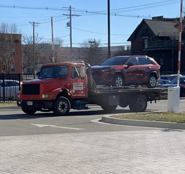Embry's Towing Roadside & Lockout Services - photo 4
