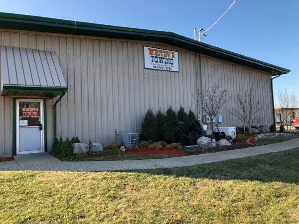Whitey's Towing, Inc - photo 3