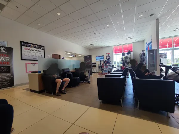 AutoNation Toyota Irvine Service Center - photo 4