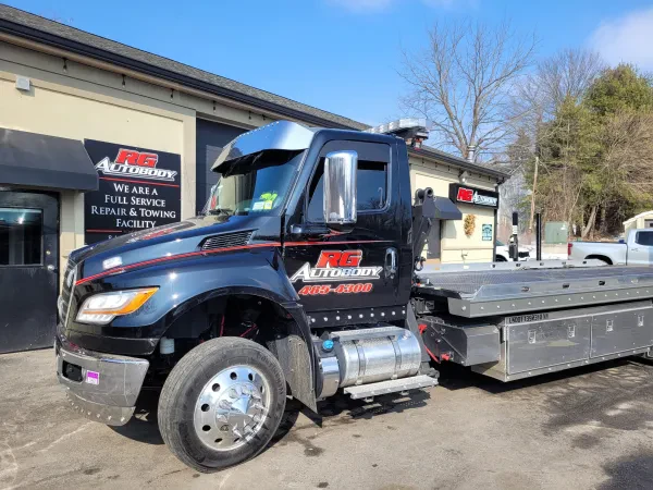RG Autobody Inc - photo 2