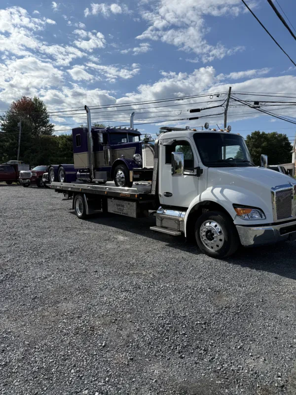 Martin's Towing - photo 3