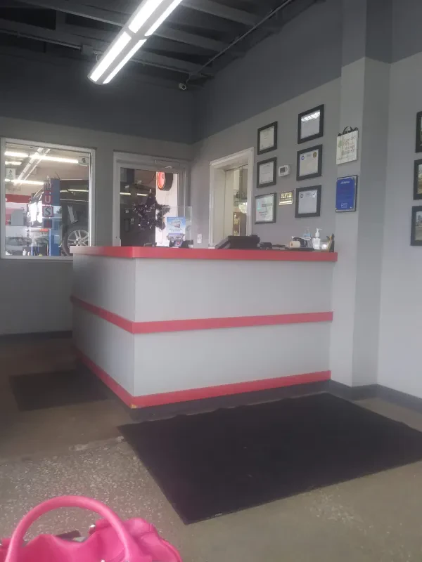 Zehner's Service Center - photo 4