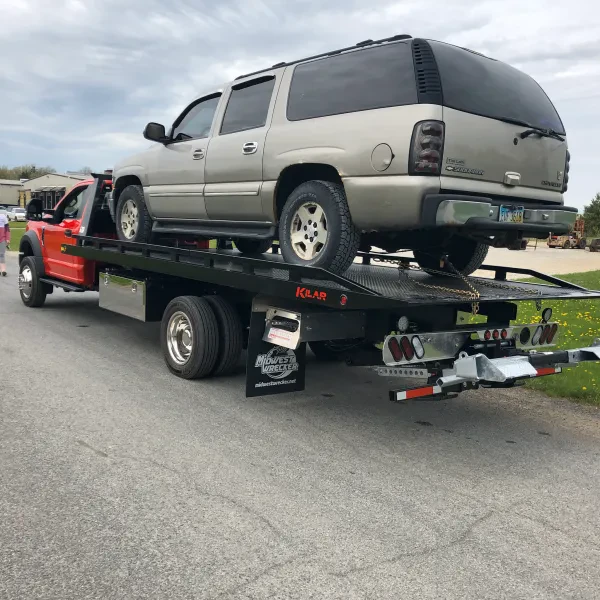 Goodyear Heights Towing - photo 4