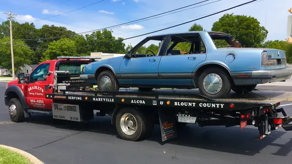 Bradley's Towing and Recovery - photo 4