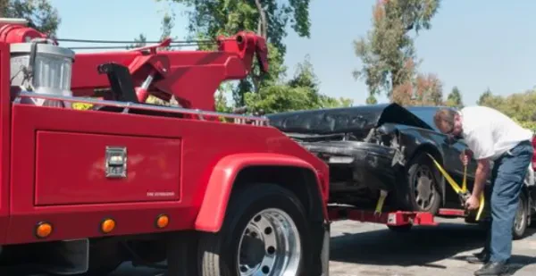 Latinos Towing LLC - photo 3