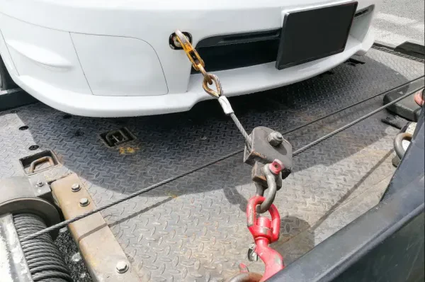 Latinos Towing LLC - photo 4