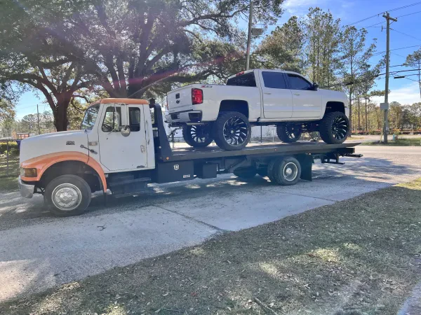 AG Towing and Transport LLC - photo 4