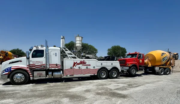 Knittles Towing Services - photo 2