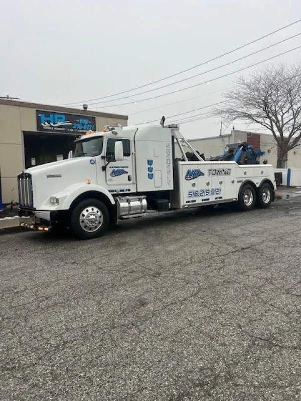 HR Towing & Transport - photo 2