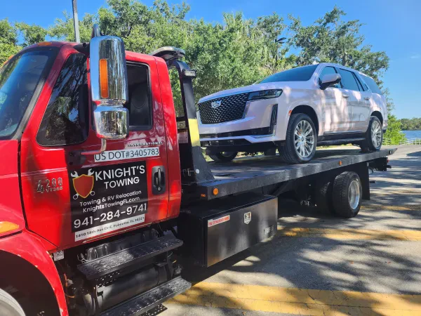 Knight's Towing - photo 2