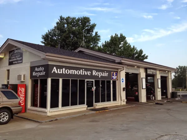 Wildt Brothers Automotive Repair - photo 2