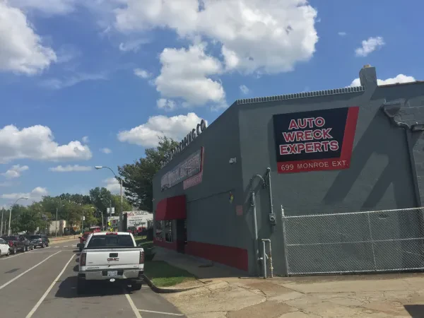 Auto Wreck Experts LLC - photo 2