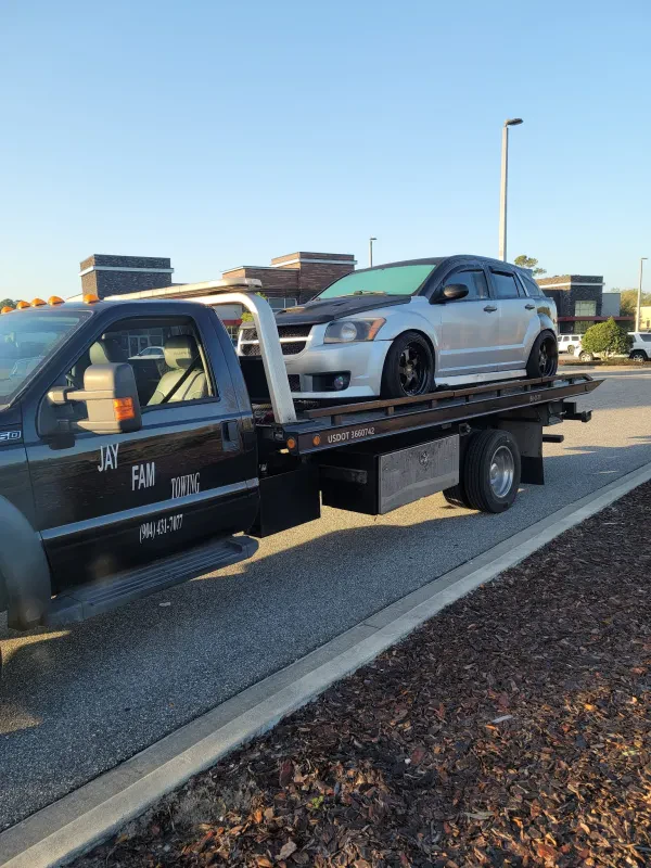 Jay Fam Towing - photo 4
