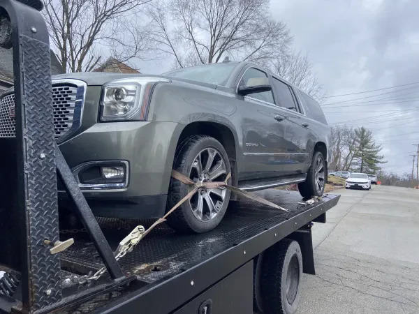 Redline Roadside 24HR Towing & Roadside Assistance - photo 4