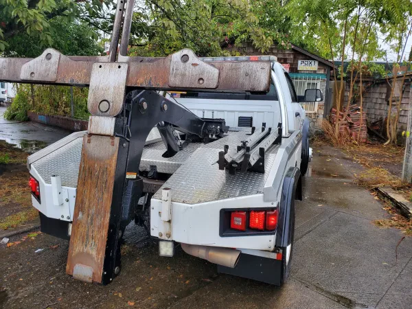 PDX 1 Towing LLC - photo 3