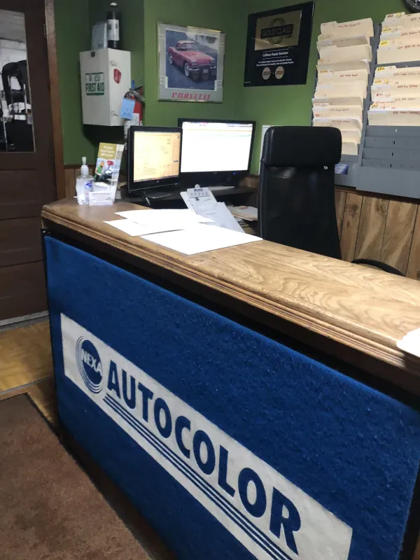 Oscar Auto Body Inc - photo 4