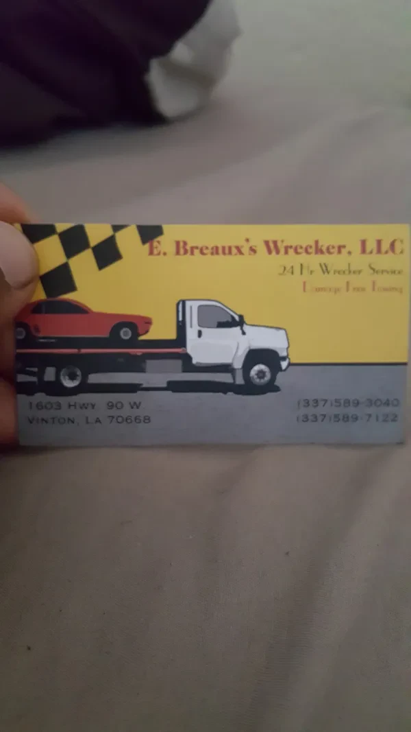 Breaux's Wrecker LLC - photo 3