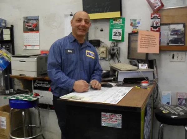 Bobby's Auto Services - photo 3