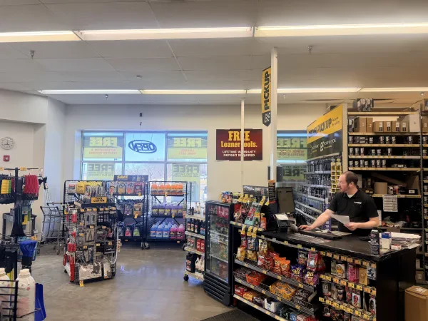 Advance Auto Parts - photo 4