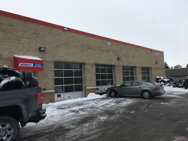 Crosstown Auto Repair - photo 4