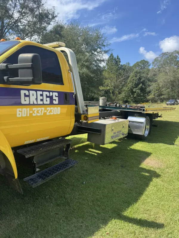 Gregs Tow Bizz - photo 4