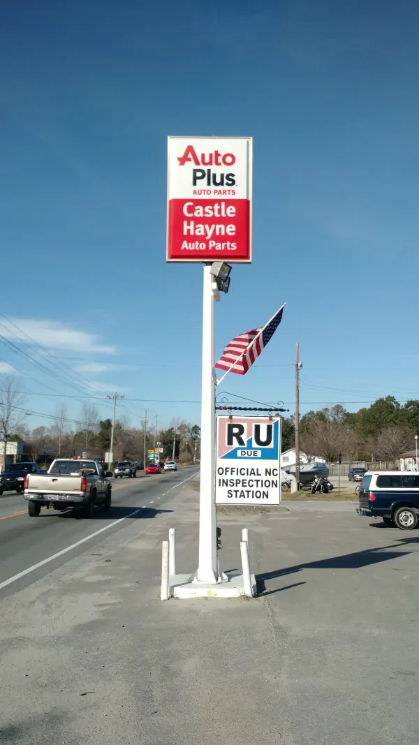 Castle Hayne Auto Parts 5869 - photo 3