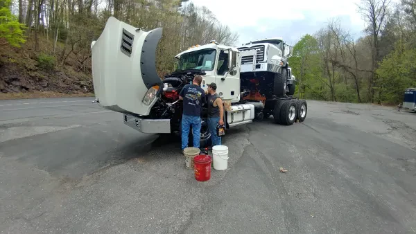 Knucklebusters Automotive Parts & Service - photo 2