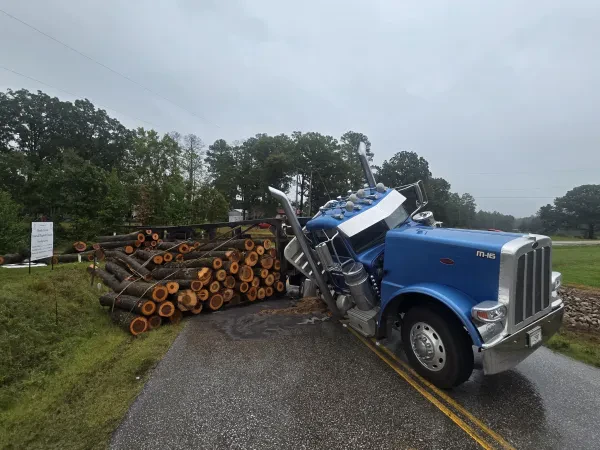 Hi-Way Wrecker Tire & Salvage - photo 4