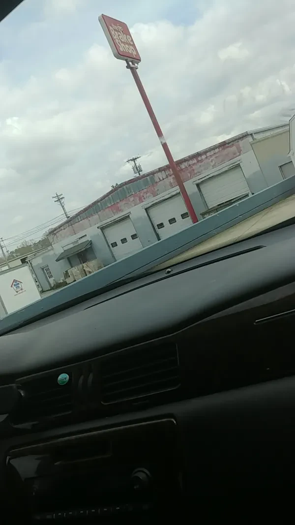 OZZY'S AUTO PARTS LLC - photo 3