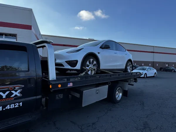 Onyx Auto Towing - photo 3