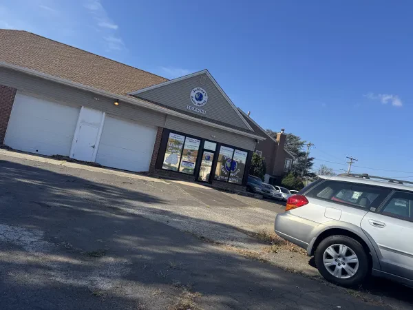 Elkins Park Service Center - photo 3