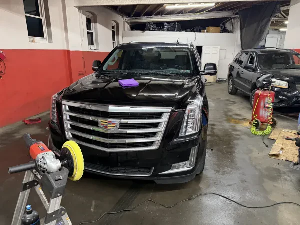 8 Cylinders Auto Body Shop - photo 2