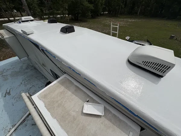 Sparks & Rec Mobile RV Repair - photo 3