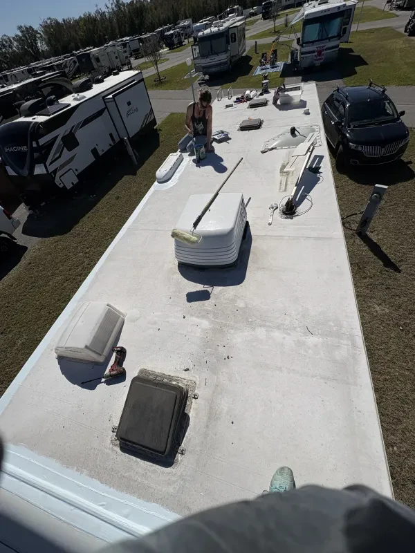 Sparks & Rec Mobile RV Repair - photo 4