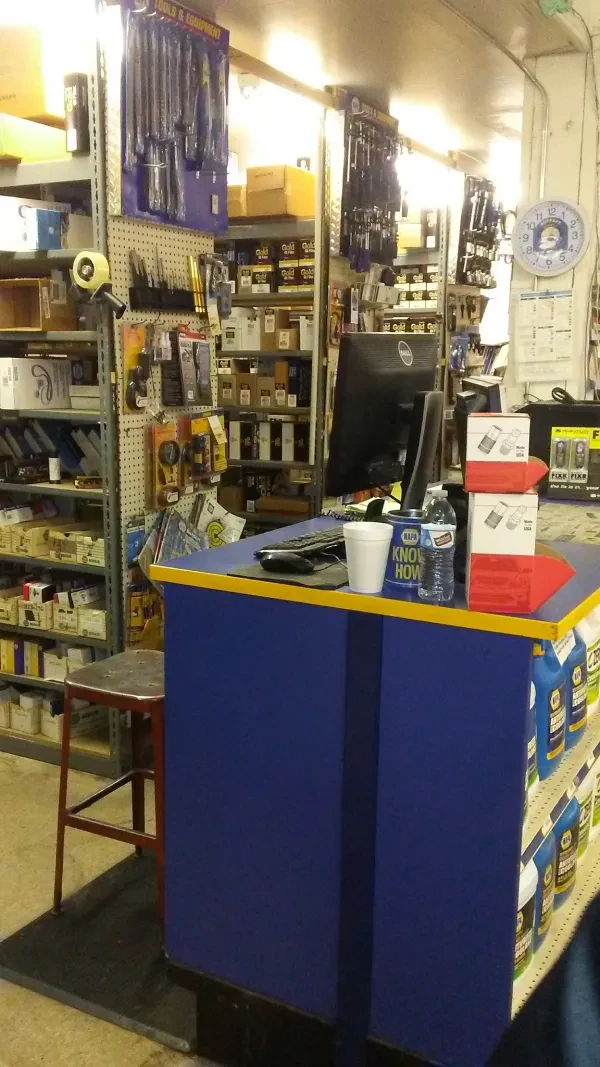 Hilmar NAPA Auto Parts - photo 4