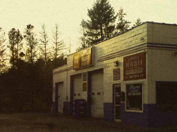 Hunt's Auto Service - photo 2